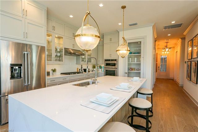 14727 Kingfisher LOOP, Naples, FL 34120