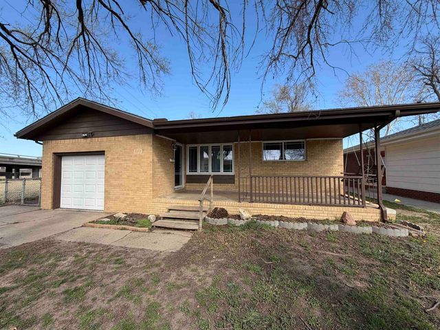2202 E Blake St, Wichita, KS 67211