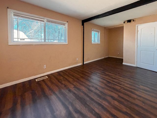 2202 E Blake St, Wichita, KS 67211