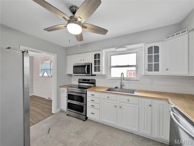 7632 Westchester Drive, Belleville, IL 62223
