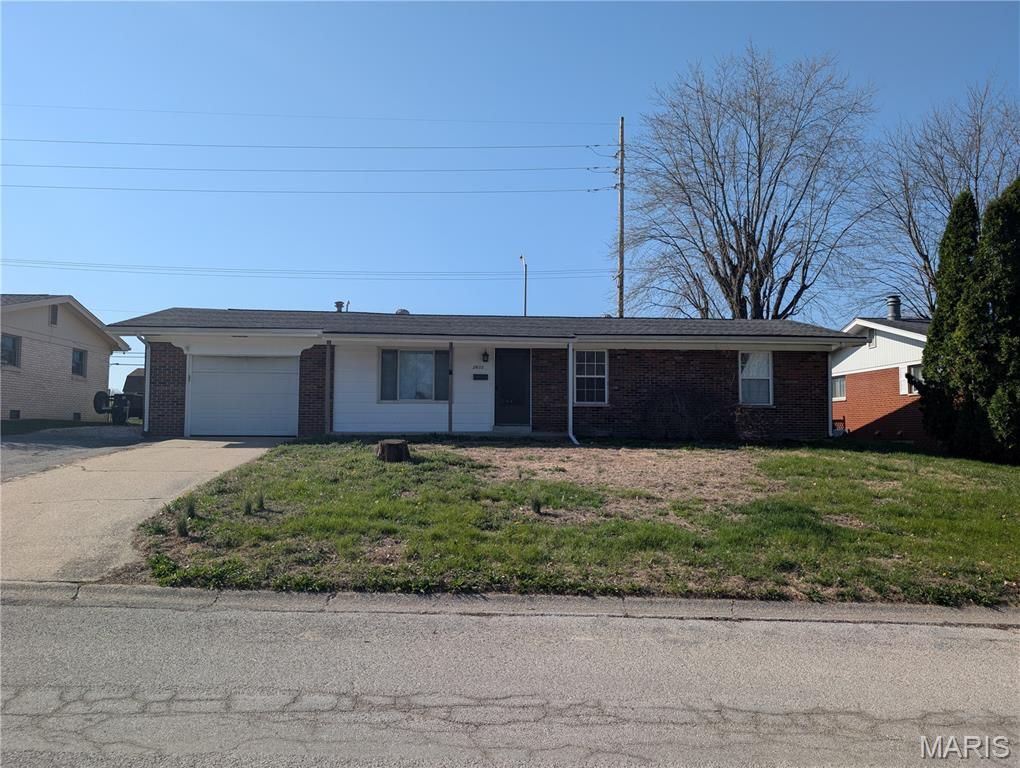 7632 Westchester Drive, Belleville, IL 62223