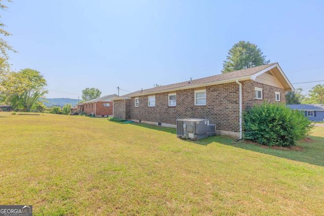 239 Langley Drive, Lafayette, GA 30728