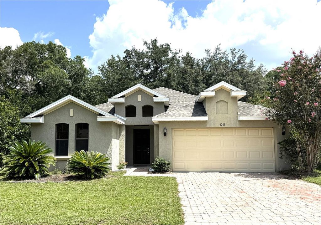 1209 BRAMLEY LANE, Deland, FL 32720