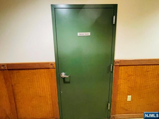 399 11th Street 205, Palisades Park, NJ 07650