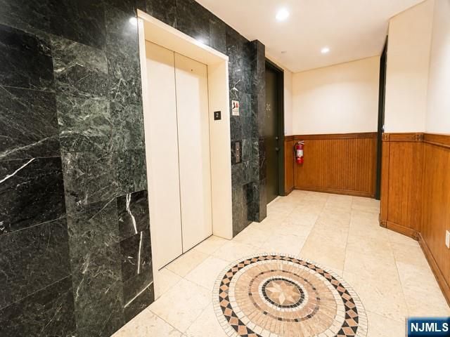399 11th Street 205, Palisades Park, NJ 07650