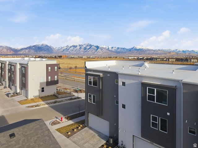6148 W SOUTH JORDAN PKWY, South Jordan, UT 84009