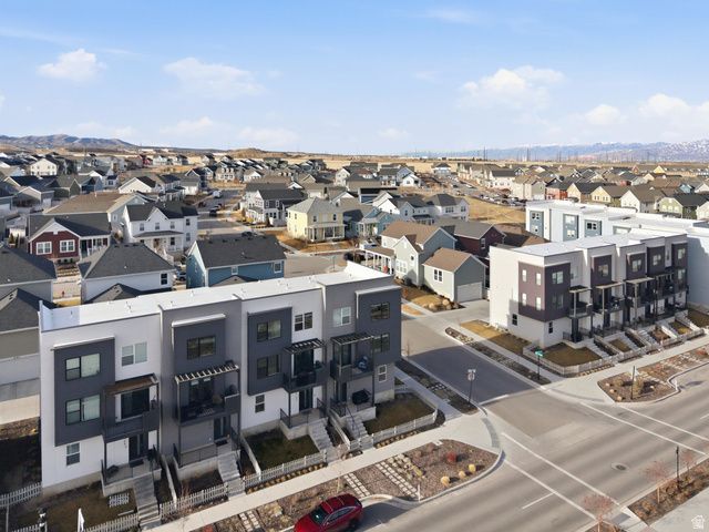 6148 W SOUTH JORDAN PKWY, South Jordan, UT 84009