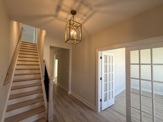 876 Joe Miller Drive, Hendersonville, TN 37075