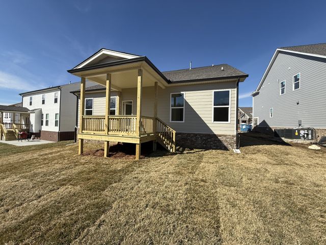 876 Joe Miller Drive, Hendersonville, TN 37075