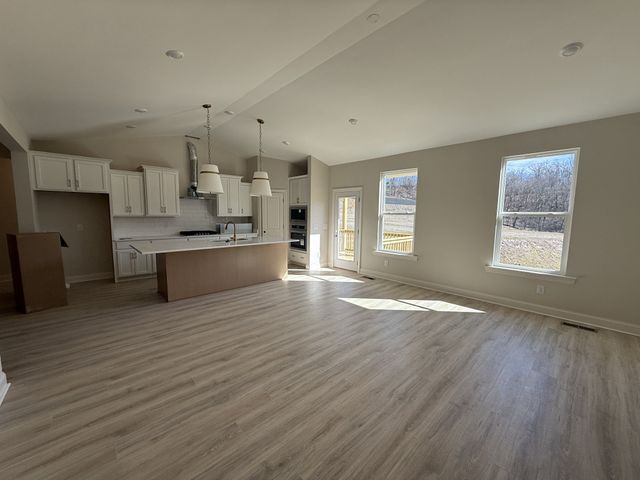 876 Joe Miller Drive, Hendersonville, TN 37075