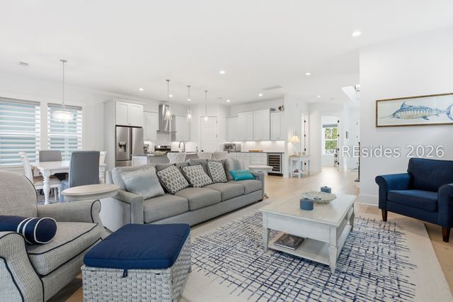 74 Lavender Cir, Hilton Head Island, SC 29926