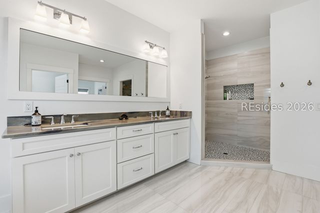 74 Lavender Cir, Hilton Head Island, SC 29926