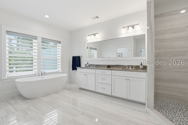 74 Lavender Cir, Hilton Head Island, SC 29926