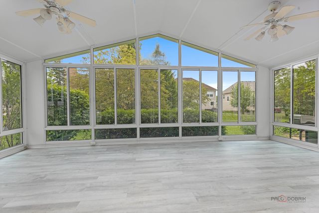 332 colonial Drive, Vernon Hills, IL 60061