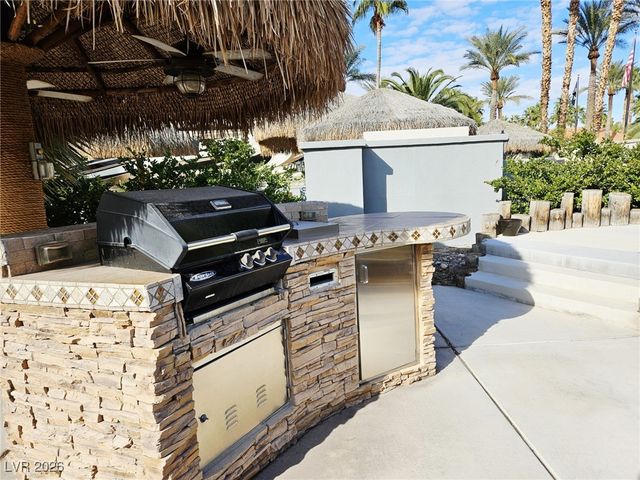 8175 Arville Street 168, Las Vegas, NV 89139