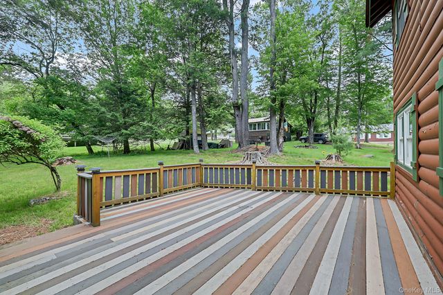 22 Ballard Street, Smallwood, NY 12778