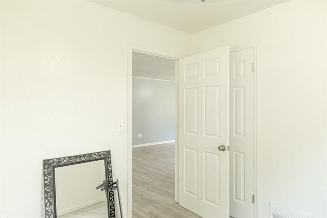 124 W Brule Street, Purcell, OK 73080