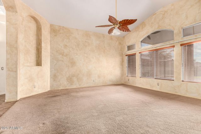 4209 W WAHALLA Lane, Glendale, AZ 85308