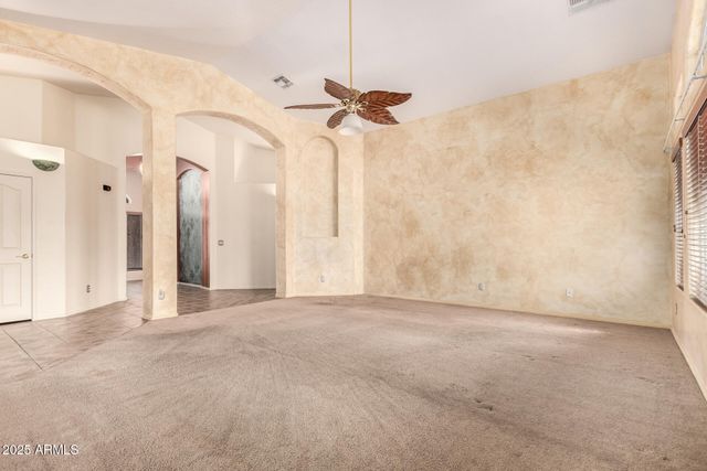 4209 W WAHALLA Lane, Glendale, AZ 85308