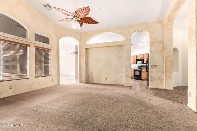 4209 W WAHALLA Lane, Glendale, AZ 85308