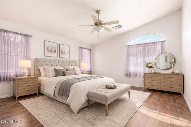 4209 W WAHALLA Lane, Glendale, AZ 85308