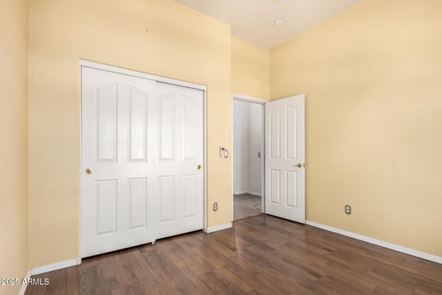 4209 W WAHALLA Lane, Glendale, AZ 85308