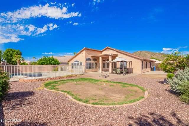 4209 W WAHALLA Lane, Glendale, AZ 85308