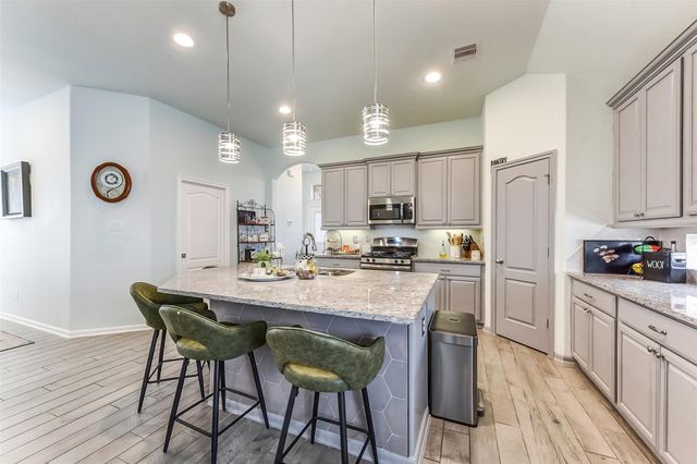 5902 Waterlily Park Lane, Fulshear, TX 77441