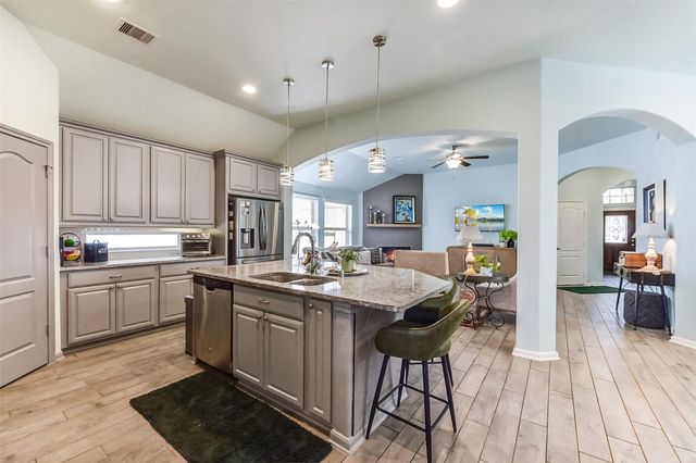 5902 Waterlily Park Lane, Fulshear, TX 77441