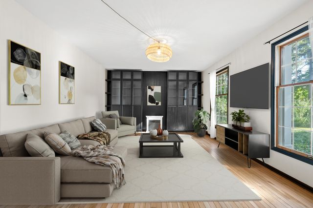 9766 S Westnedge Avenue, Portage City, MI 49002