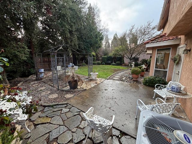 9066 N Red Lion Drive, Fresno, CA 93720