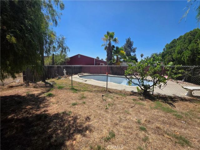 2881 N Golden, San Bernardino, CA 92404