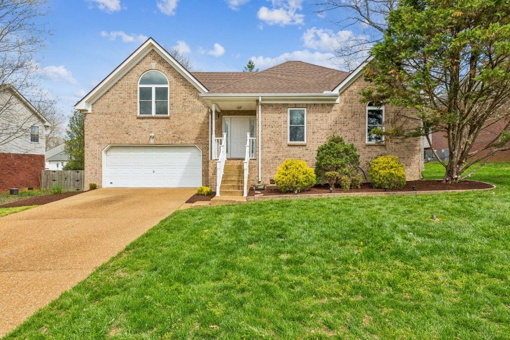 506 Parrish Way, Mount Juliet, TN 37122