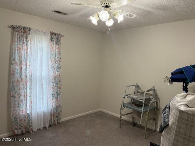 633 Fox Chase Lane, Winterville, NC 28590