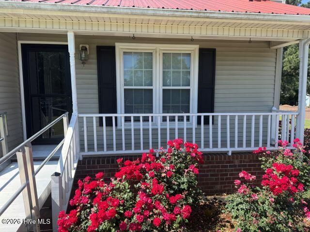633 Fox Chase Lane, Winterville, NC 28590