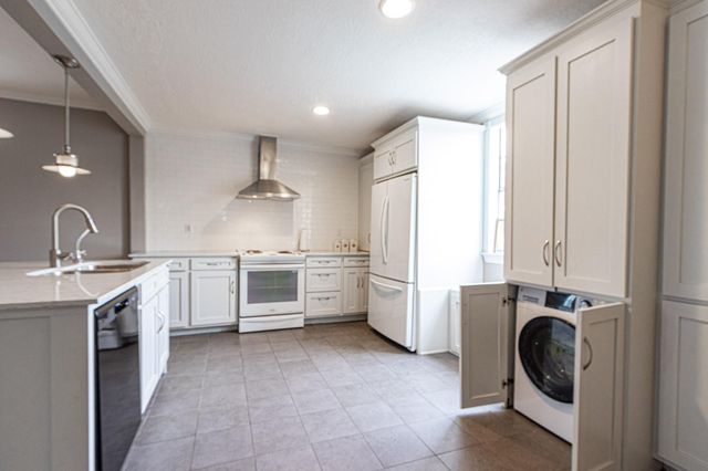 1114 12th Street, Galveston, TX 77550