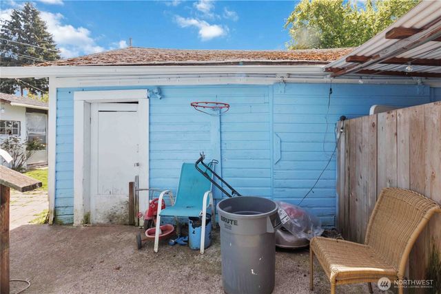 422 Madison Street, Centralia, WA 98531