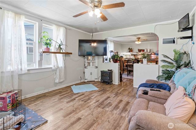 422 Madison Street, Centralia, WA 98531