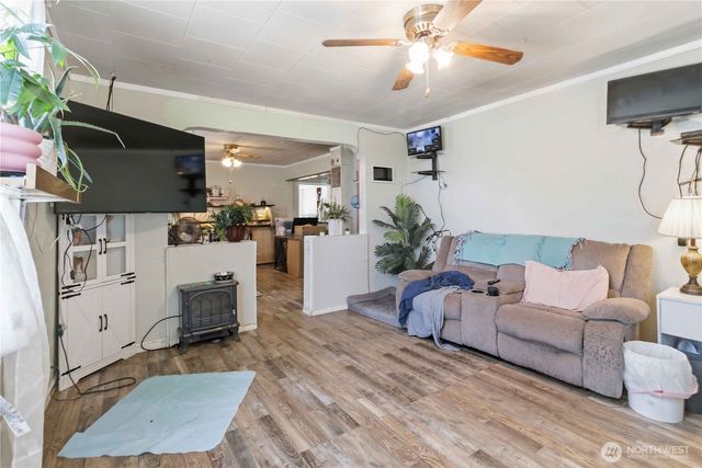 422 Madison Street, Centralia, WA 98531