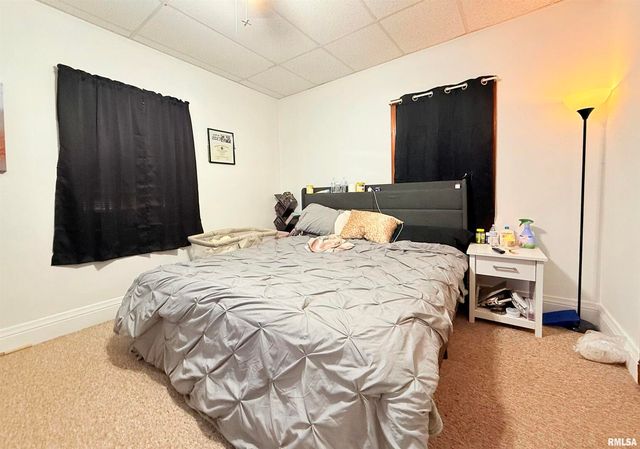 504 W SOUTH Street, Harrisburg, IL 62946