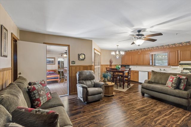 601 Line Drive, Gainesville, TX 76240
