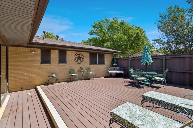 601 Line Drive, Gainesville, TX 76240