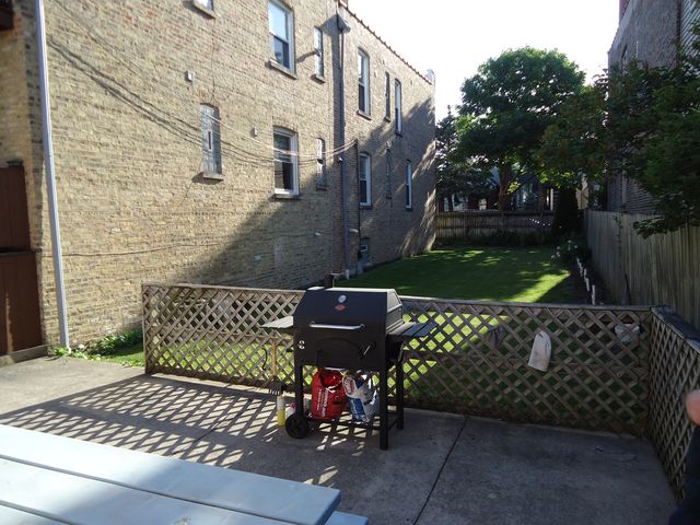 821-23 N Fairfield Avenue, Chicago, IL 60622
