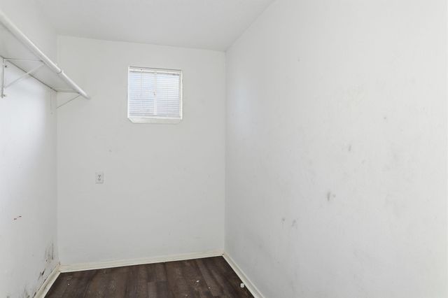 6614 Indian Lake Drive, Houston, TX 77489