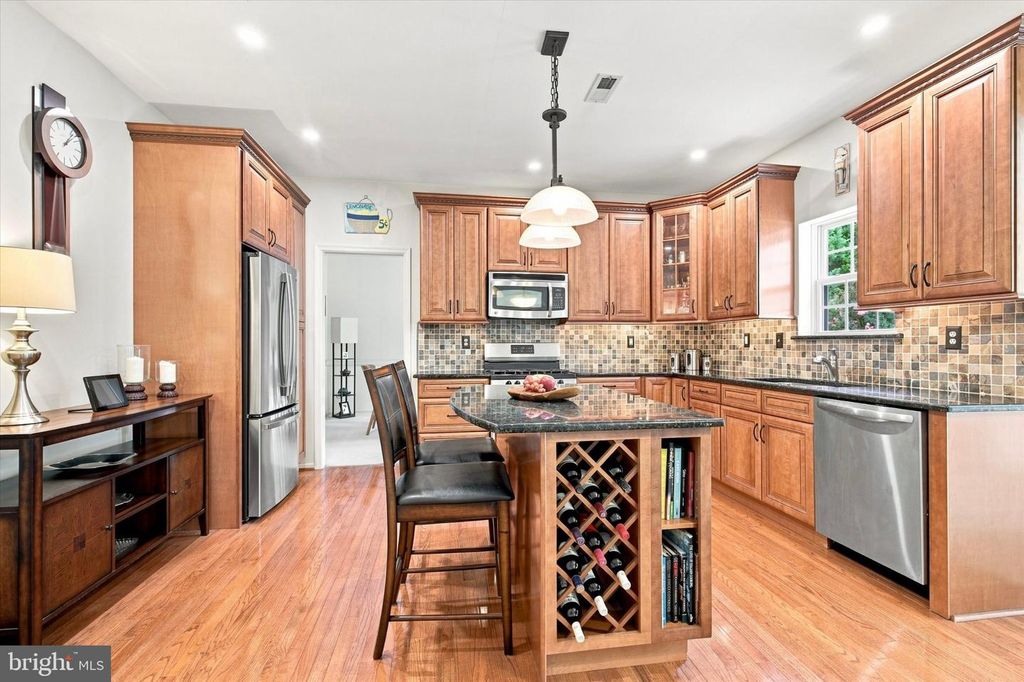 2020 SWEETGUM LN, COLLEGEVILLE, PA 19426 — photo 4