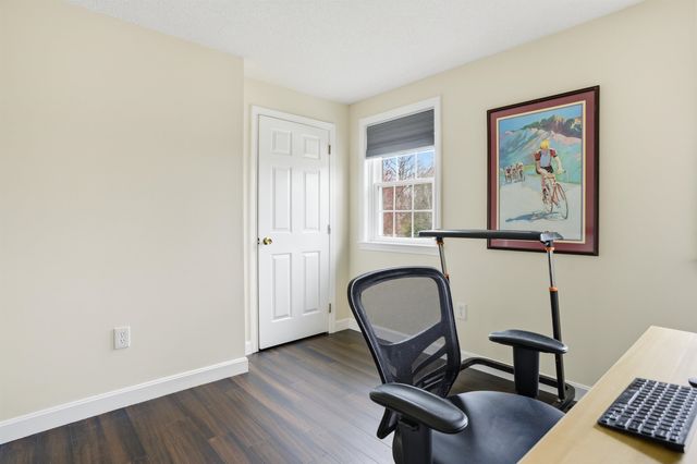 62 Shepherd Road, Manchester, NH 03104