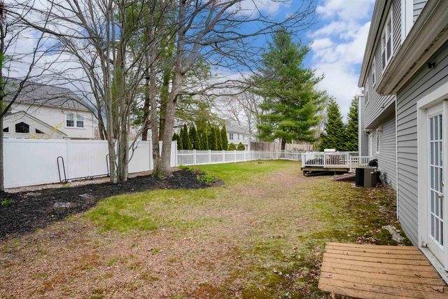 62 Shepherd Road, Manchester, NH 03104