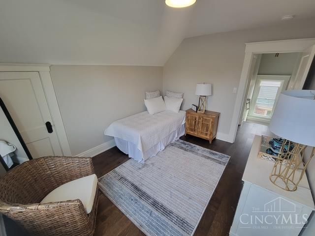 26 Chestnut Avenue, Wyoming, OH 45215