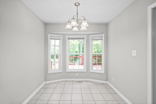 3324 Backridge Rd, Woodlawn, TN 37191