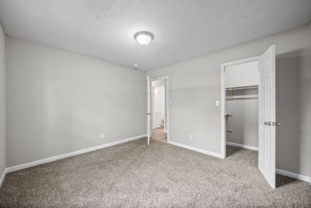 3324 Backridge Rd, Woodlawn, TN 37191